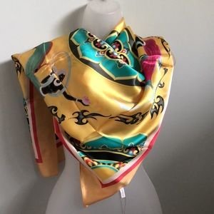 Qiantang high-end gift silk scarf